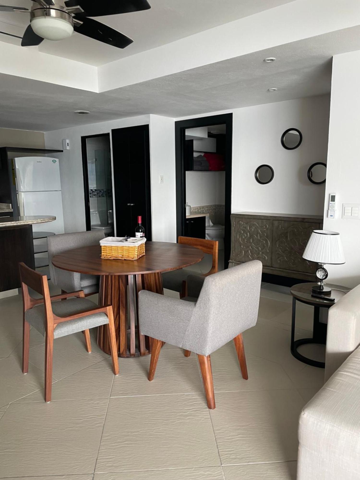 Bay View Grand Marina Ixtapa Condo En Pie De Playa Esterno foto